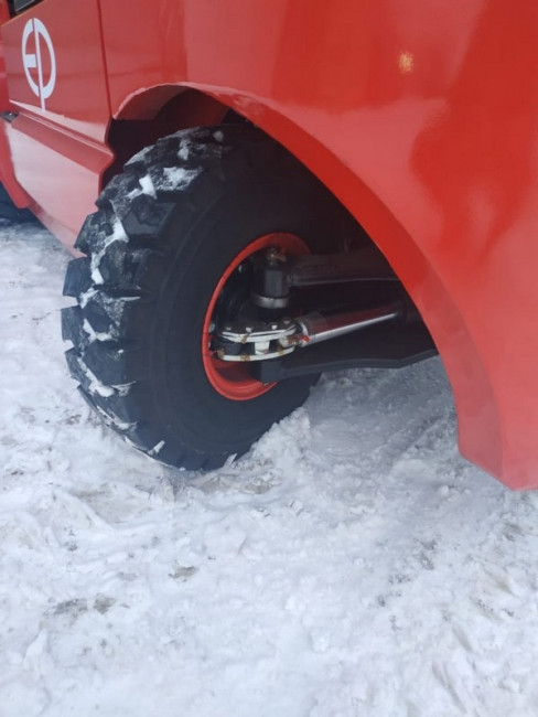 Автопогрузчик EP CPCD30T3 Автопогрузчик EP CPCD30T3