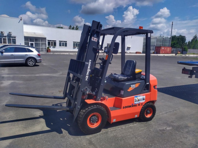 Вилочный погрузчик Lonking FD15T III NC485BPG