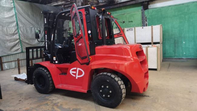 Автопогрузчик EP CPCD70T8 Автопогрузчик EP CPCD70T8