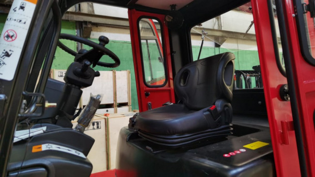 Автопогрузчик EP CPCD70T8 Автопогрузчик EP CPCD70T8