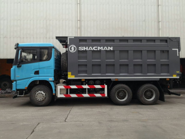 Самосвал SHACMAN X3000 SX32586T385 6x6 Самосвал SHACMAN X3000 SX32586T385 6x6