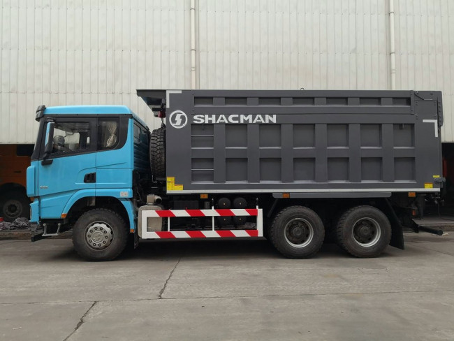 Самосвал SHACMAN X3000 SX32586T385 6x6 Самосвал SHACMAN X3000 SX32586T385 6x6