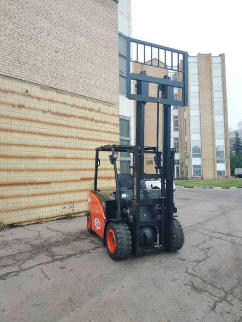 Электрический погрузчик EP CPD50F8 Электрический погрузчик EP CPD50F8