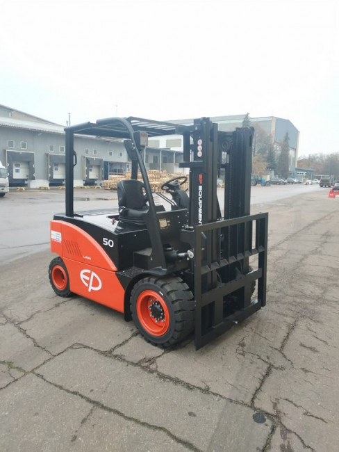 Электрический погрузчик EP CPD50F8 Электрический погрузчик EP CPD50F8