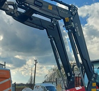 Фронтальный погрузчик Metal-Fach Т-241 Фронтальный погрузчик Metal-Fach Т-241